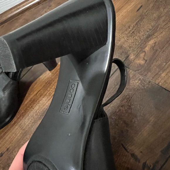 Connie Black Flower Heels - Picture 8 of 8